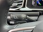 Volkswagen T-Roc 1.5 TSI R-Line DSG|IQ Light|Stoelverw|Digital Dash|Elek kofferklep|