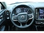 Volvo XC40 T3 Aut. Business Pro | Apple carplay/ Android auto | Elektrisch glazen panoramadak | Electronic climate control | 18" lichtmetalen velgen |