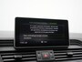 Audi Q5 50 TFSI e Quattro S Line PHEV 300pk | Trekhaak af Fabriek | Head Up | Camera | Voorstoelen Verwarmd | Apple Carplay | Navigatie | Virtual | Plug in Hybrid