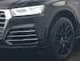 Audi Q5 50 TFSI e Quattro S Line PHEV 300pk | Trekhaak af Fabriek | Head Up | Camera | Voorstoelen Verwarmd | Apple Carplay | Navigatie | Virtual | Plug in Hybrid