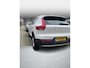 Volvo XC40 1.5 T3 Momentum Pro | Trekhaak | Parkeersensoren | Climate Control | Cruise Control | Lichtmetalen Velgen 18 inch | Navigatie