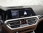 BMW 3-Serie Touring 330e Sport 292Pk Automaat (APPLE CARPLAY, SOH 90,2%, GROOT NAVI, COGNAC LEDER, CAMERA, STOELVERWARMING, SFEERVERLICHTING, ELEK ACHTERKLEP, GETINT GLAS, NIEUWSTAAT)