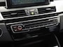 BMW 2-Serie Active Tourer 225xe Centennial High Executive 225Pk Automaat (PANORAMADAK, DEALER ONDERHOUDEN, GROOT NAVI, LEDER, HEAD-UP DISPLAY, STOELVERWARMING, GETINT GLAS, ELEK ACHTERKLEP, NIEUWSTAAT)