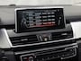 BMW 2-Serie Active Tourer 225xe Centennial High Executive 225Pk Automaat (PANORAMADAK, DEALER ONDERHOUDEN, GROOT NAVI, LEDER, HEAD-UP DISPLAY, STOELVERWARMING, GETINT GLAS, ELEK ACHTERKLEP, NIEUWSTAAT)