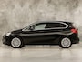 BMW 2-Serie Active Tourer 225xe Centennial High Executive 225Pk Automaat (PANORAMADAK, DEALER ONDERHOUDEN, GROOT NAVI, LEDER, HEAD-UP DISPLAY, STOELVERWARMING, GETINT GLAS, ELEK ACHTERKLEP, NIEUWSTAAT)
