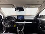 Toyota Yaris 1.5 Hybrid 115 Business Stoel/stuurwielverwarming , Parkeersensoren voor en achter , Camera , All Season banden met lm velgen , BTW auto