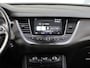 Opel Grandland X 1.6 Turbo 180PK Business Executive | 2de eigenaar | Trekhaak | AppleCarplay/AndroidAuto | Camera | Climate Control | Cruise Control | Dodehoekdetectie | LMV | Navigatie | Parkeersensoren | DAB Radio | Isofix | Privacy Glass | Elektrische Klep |