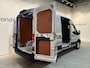 Ford Transit 350 2.0 TDCI L2H2 Trend 130 PK / Euro 6 / Airco / Cruise Control / CarPlay / PDC / Navigatie / 3-Zits
