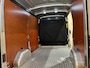 Ford Transit 350 2.0 TDCI L2H2 Trend 130 PK / Euro 6 / Airco / Cruise Control / CarPlay / PDC / Navigatie / 3-Zits