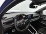 Abarth 600e Scorpionissima 54 kWh | 20 inch velgen | Navigatie | Verwarmde voorstoelen | Apple Carplay/Android Auto