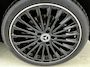 Mercedes-Benz A-klasse 250 e AMG Plug-In Hybride AMG Line | Night Pakket | 19 Inch AMG Velgen | Parkeerpakket met achteruitrijcamera | Ledkoplampen. Inclusief 24 maanden Mercedes-Benz Certified garantie voor Europa.