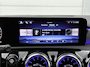Mercedes-Benz A-klasse 250 e AMG Plug-In Hybride AMG Line | Night Pakket | 19 Inch AMG Velgen | Parkeerpakket met achteruitrijcamera | Ledkoplampen. Inclusief 24 maanden Mercedes-Benz Certified garantie voor Europa.