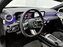 Mercedes-Benz A-klasse 250 e AMG Plug-In Hybride AMG Line | Night Pakket | 19 Inch AMG Velgen | Parkeerpakket met achteruitrijcamera | Ledkoplampen. Inclusief 24 maanden Mercedes-Benz Certified garantie voor Europa.