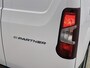 Peugeot e-Partner 136 L2 50 kWh | DEMO | Navigatie | Camera | Dodehoekbewaking | Laadruimtepakket