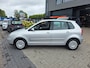 Volkswagen Polo 1.2-12V Athene | NIEUWE APK! | Met elektrische ramen, airco, verwarmde buitenspiegels en centrale deurvergr!