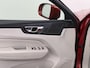Volvo XC60 2.0 B5 Momentum Exclusive