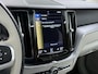 Volvo XC60 2.0 B5 Momentum Exclusive