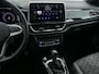 Volkswagen T-Roc 1.5 TSI R-LINE 150PK DSG 19"LMV/CAMERA/ADAP.CRUISE/ELEK.A-KLEP/STOEL+STUURVERW.
