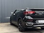 Volkswagen T-Roc Cabrio 1.5 TSI R-Line Carplay, dodehoek