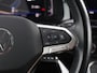 Volkswagen Transporter 2.0 TDI 204 pk L2 Bulli DSG | Navigatie | ACC | Camera | LED | LEER | App connect | Stoelverwarming | Digital cockpit | DAB + | PDC | Trekhaak | RVS-side bars | 18" LM velgen | Betimmering |