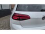 Volkswagen Golf 1.0 TSI Highline R-Line 115pk Navi, Camera, PDC, Panoramadak, Led, ACC