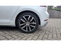 Volkswagen Golf 1.0 TSI Highline R-Line 115pk Navi, Camera, PDC, Panoramadak, Led, ACC