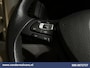 Volkswagen Crafter 2.0 TDI 141pk L3H3 L2H2 Euro6 Airco | Camera | Apple Carplay | Cruisecontrol | 3000kg Trekhaak Android Auto, Chauffeursstoel, Bijrijdersbank
