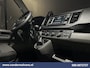 Volkswagen Crafter 2.0 TDI 141pk L3H3 L2H2 Euro6 Airco | Camera | Apple Carplay | Cruisecontrol | 3000kg Trekhaak Android Auto, Chauffeursstoel, Bijrijdersbank