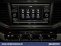 Volkswagen Crafter 2.0 TDI 141pk L3H3 L2H2 Euro6 Airco | Camera | Apple Carplay | Cruisecontrol | 3000kg Trekhaak Android Auto, Chauffeursstoel, Bijrijdersbank