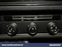 Volkswagen Crafter 2.0 TDI 141pk L3H3 L2H2 Euro6 Airco | Camera | Apple Carplay | Cruisecontrol | 3000kg Trekhaak Android Auto, Chauffeursstoel, Bijrijdersbank