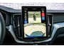 Volvo XC60 2.0 T8 Plug-in hybrid AWD Ultra Dark Executive Edition | Bowers & Wilkins | Luchtvering | 22" | Massagefunctie voorstoelen | Zwarte hemelbekleding | Head-Up Display | Getint Glas | Memory Seats |