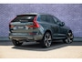 Volvo XC60 2.0 T8 Plug-in hybrid AWD Ultra Dark Executive Edition | Bowers & Wilkins | Luchtvering | 22" | Massagefunctie voorstoelen | Zwarte hemelbekleding | Head-Up Display | Getint Glas | Memory Seats |