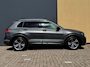 Volkswagen Tiguan 1.5 TSI ACT 150pk DSG Highline Business R | Trekhaak | ACC | Stoelverwarming | Camera |