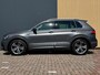 Volkswagen Tiguan 1.5 TSI ACT 150pk DSG Highline Business R | Trekhaak | ACC | Stoelverwarming | Camera |