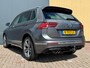 Volkswagen Tiguan 1.5 TSI ACT 150pk DSG Highline Business R | Trekhaak | ACC | Stoelverwarming | Camera |