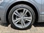 Volkswagen Tiguan 1.5 TSI ACT 150pk DSG Highline Business R | Trekhaak | ACC | Stoelverwarming | Camera |