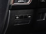 Lexus NX 300h AWD Luxury Line | Schuifdak | Leder | Trekhaak | Camera | ACC | LED | Stoelverwarming | 18" | Dealeronderhouden