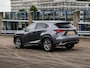 Lexus NX 300h AWD Luxury Line | Schuifdak | Leder | Trekhaak | Camera | ACC | LED | Stoelverwarming | 18" | Dealeronderhouden