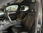 Volkswagen Touareg 3.0 TSI Hybrid R-Line | Pano | Luchtvering | Head-Up | Trekhaak