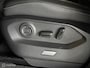 Volkswagen Touareg 3.0 TSI Hybrid R-Line | Pano | Luchtvering | Head-Up | Trekhaak