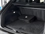 Volkswagen Touareg 3.0 TSI Hybrid R-Line | Pano | Luchtvering | Head-Up | Trekhaak