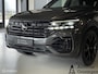 Volkswagen Touareg 3.0 TSI Hybrid R-Line | Pano | Luchtvering | Head-Up | Trekhaak