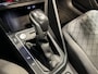 Volkswagen Taigo 1.0 TSI R-Line Business | Navigatie/Android/Apple Carplay | LMV 17" | Voorstoelen Verwarmd | Elektrisch Glazen Panoramadak | Cruise Control Adaptief | Airco |