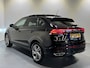 Volkswagen Taigo 1.0 TSI R-Line Business | Navigatie/Android/Apple Carplay | LMV 17" | Voorstoelen Verwarmd | Elektrisch Glazen Panoramadak | Cruise Control Adaptief | Airco |