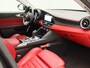Alfa Romeo Giulia 2.0T Sprint | Apple Carplay/Android Auto | Lederen Bekleding | Camera | Lichtmetalen Velgen |