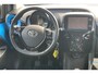 Toyota Aygo 1.0 VVT-i x-cite / Airco / Zwarte Velgen / Cruise Control