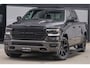 Dodge Ram SPORT LARAMIE 5.7 V8 HEMI | LUCHTVERING | 2023 | PANODAK | GROOTSCHERM | DC | TOP KLEUR GRANITE | CREW CAB | DUBBELE CABINE | 5 PERSOONS |