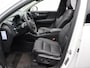 Volvo XC40 T5 Plug-in hybrid Ultimate Bright / 15.000km!!! / Trekhaak / Pan. dak / 360 camera / Leder / BLIS / Stoel+stuur+vororruitverwarming