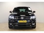 Volkswagen Tiguan 2.0 TSI 4Motion Highline Business R | Schuif- kanteldak | Elektrische trekhaak | Memory