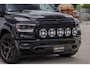 Dodge Ram WIDE BODY | 5.7 V8 HEMI | BRONZE BREDE WIELEN | OPEN UITLAAT KLEP | ZEER DIK | DUBBELE CABINE | DC | 5 PERSOONS | GRIJS KENETEKEN | BJ 2023 44000KM | FULL LED VERLICHTING | MEGA DIK |
